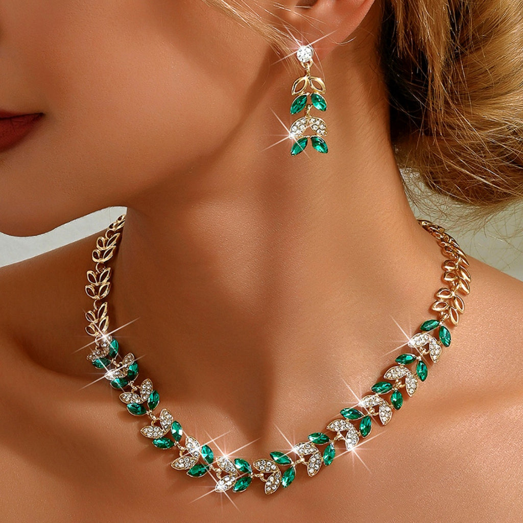 Women's Earrings And Necklace