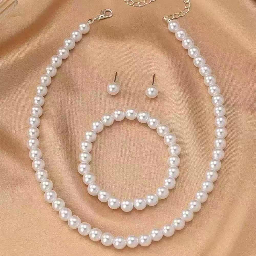 Luxury Necklace Bracelet And Earrings Set