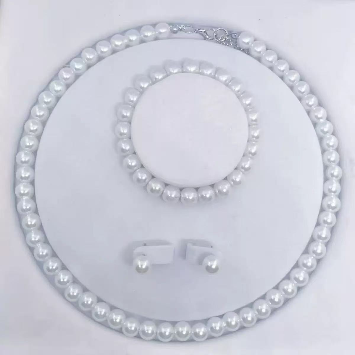 Luxury Necklace Bracelet And Earrings Set