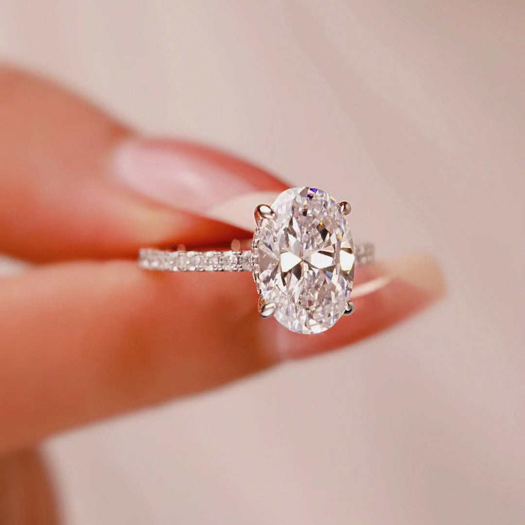 Luxury Oval Ring